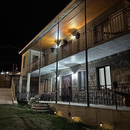 Hotel Hill House Kazbegi Exterior foto