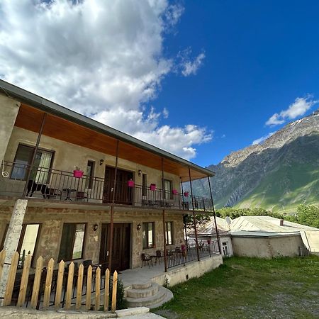 Hotel Hill House Kazbegi Exterior foto